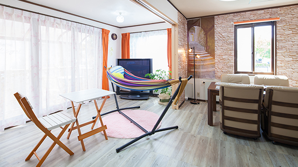 リビングダイニング（ハンモック付き）